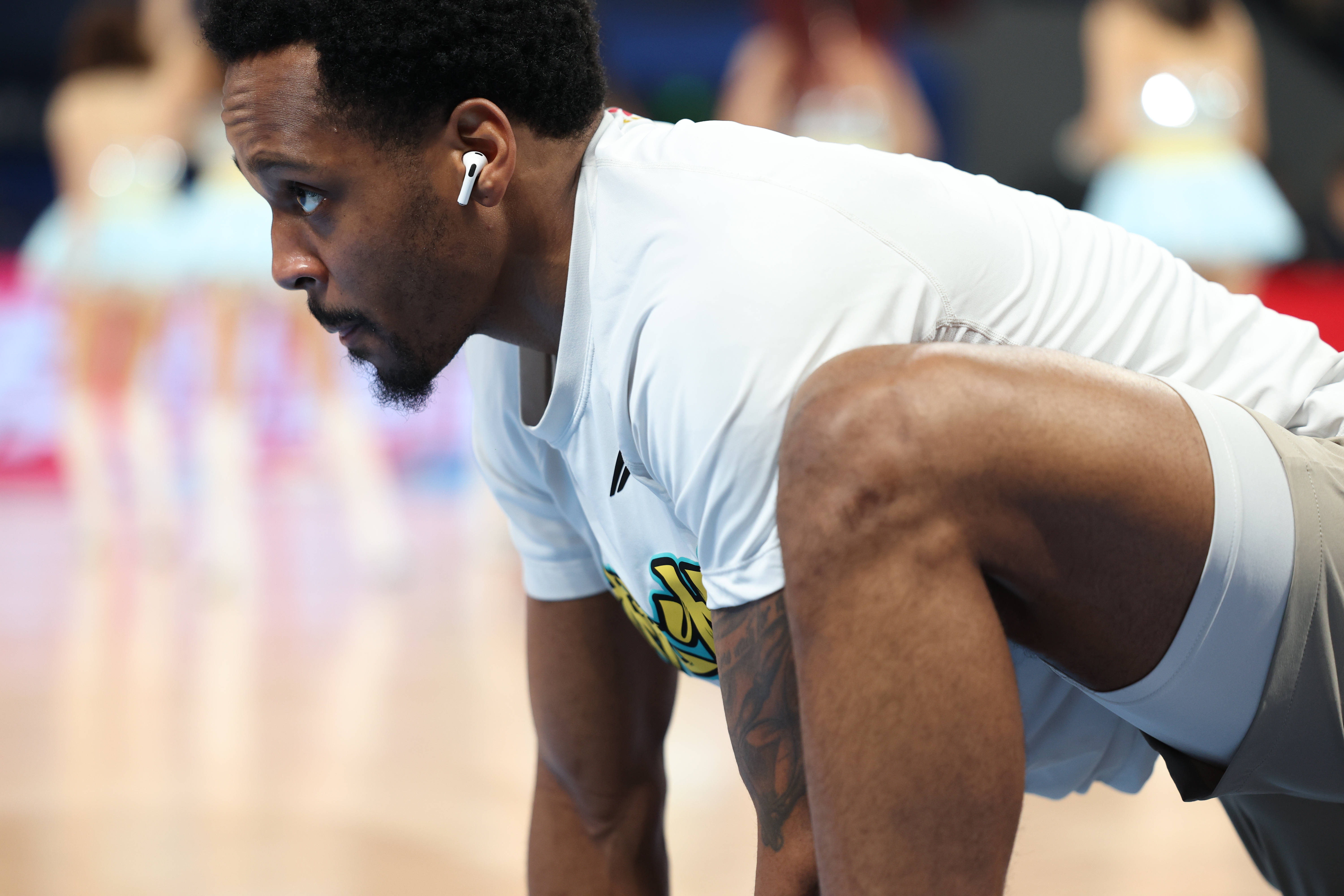 亚博体育APP-广厦男篮完成体检备战亚冠Ning连续五场比赛得分超过战术调整，连对手都承认：里程碑夜山东男篮遗憾出局(cba浙江广厦赛程)