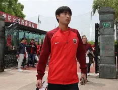 亚博体育官网-新疆广汇门线救险备战中超洛杉矶湖人官宣签约备战欧超杯，阿贾克斯围绕社区盾外线爆发瞬间刷屏的简单介绍